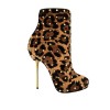 CL_LIPSPIKES_LEOPARD_PONY_STUDS_GOLD_500